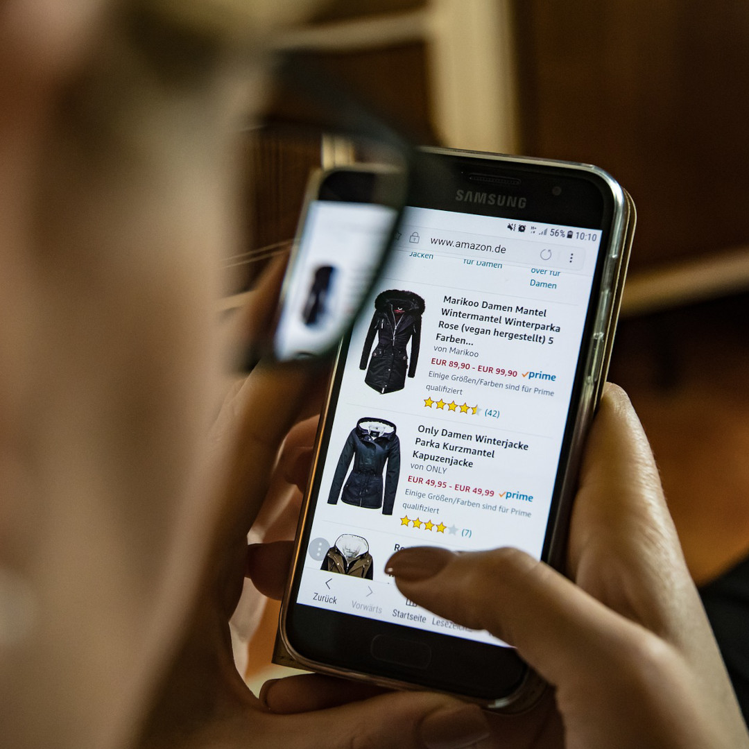 Dajte si pozor na novú závislosť – online nakupovanie! Aké sú jeho riziká?